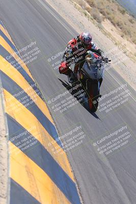 media/Sep-25-2023-Moto Forza (Mon) [[81ffa65e0a]]/B-C Group/Session 3 (Turn 16 Inside)/